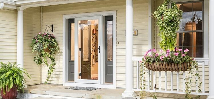 screen door installation in Kentfield